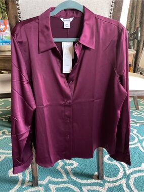NWT Calvin Klein Women's Satin Button-Down Shirt - Size Large